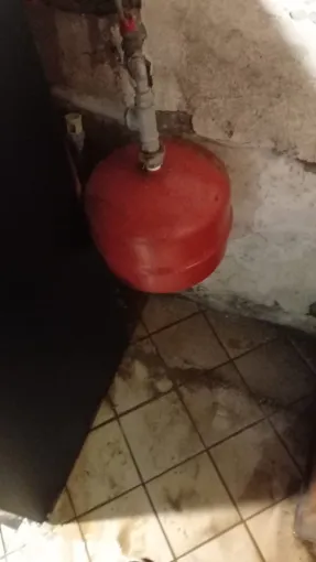 Dépannage chaudière Fioul et le remplacement d'une vase d'expansion à Decines , Bourgoin-Jallieu, Plomb'CVC